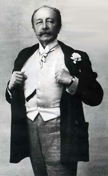 black and white photograph of Marquis Boniface de Castellane