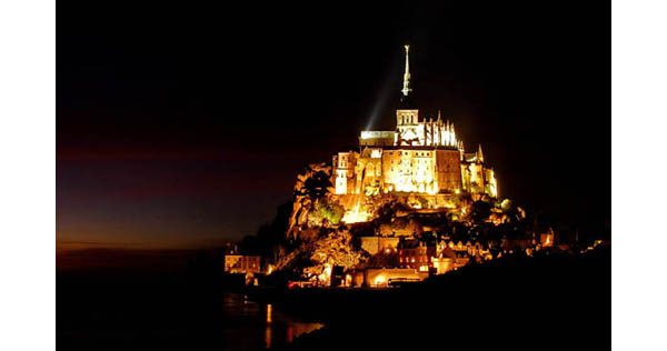 Night view of Mont Saint Michel