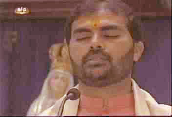 The Hindu priest prays for peace