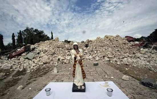 Statues of Our Lady in the Earthquake - Philippines
