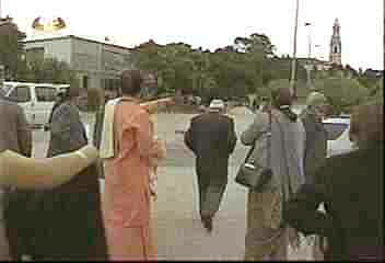 Hindus arrive at Fatima