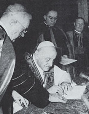 John XXIII signing Vatican II