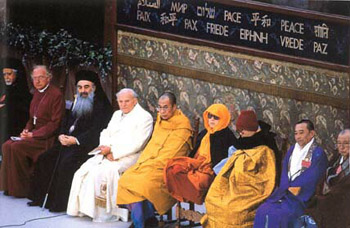 JPII prays with false religions at Assissi 1986