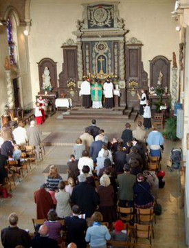 A Liturgical Peace Tridentine Sunday Mass