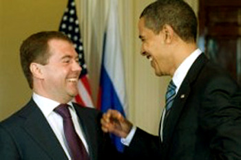 Obama and Medvedev, jovial comrades
