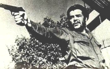 Che Guevara aiming his pistol