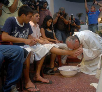 Pope Francis feet as a sign of humility