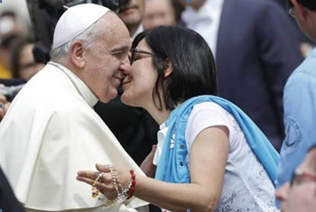 Pope Francis kiss