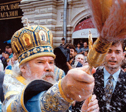 Moscow patriarch Alexis insults the Church