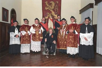 Dr Plinio with the priests of Campos
