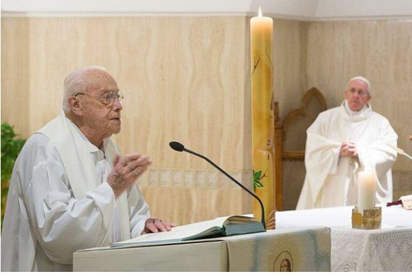 Fr Michele de Paolis concelebrates with Pope Francis
