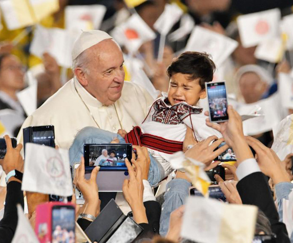 Japanese boy rejects Francis