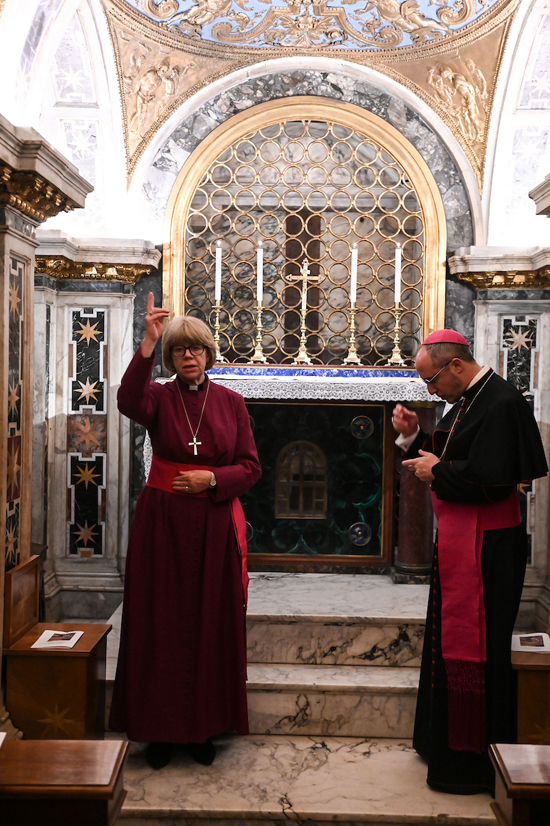 Archbishop Sarah Mullally Canterbury