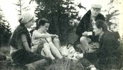 Wanda Poltawska camping with cardinal Wojtyla