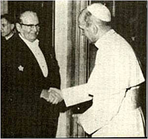  Paul VI greets Dictator Tito in 1971