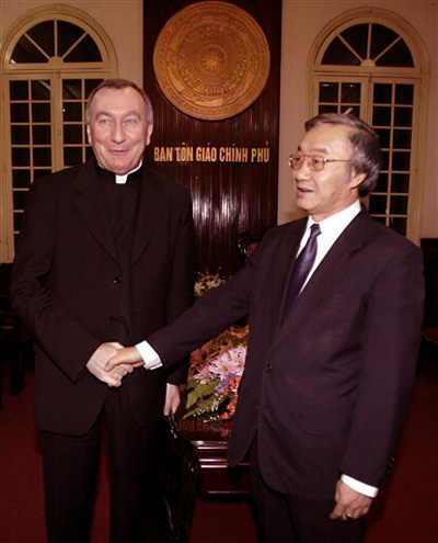 Pietro Parolin meets communist head of the Vietnam government