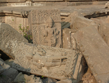 Pagan idols destroyed