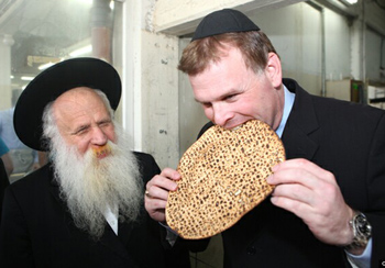 Jewish unleaven bread