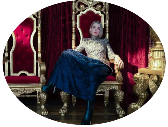 The younger sister on the throne