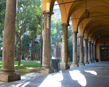 Sant'Andrea delle Fratte, cloister, chiostro, claustro